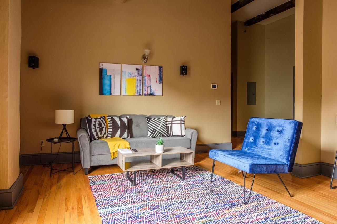 Apartament Frontdesk 2015 East 4Th Street Apts Downtown Cleveland Zewnętrze zdjęcie