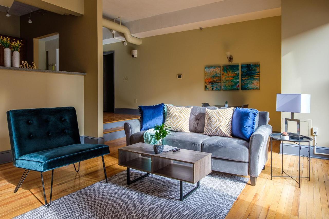 Apartament Frontdesk 2015 East 4Th Street Apts Downtown Cleveland Zewnętrze zdjęcie