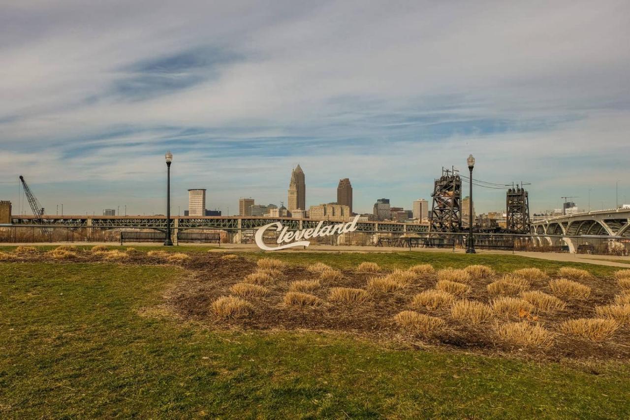 Apartament Frontdesk 2015 East 4Th Street Apts Downtown Cleveland Zewnętrze zdjęcie